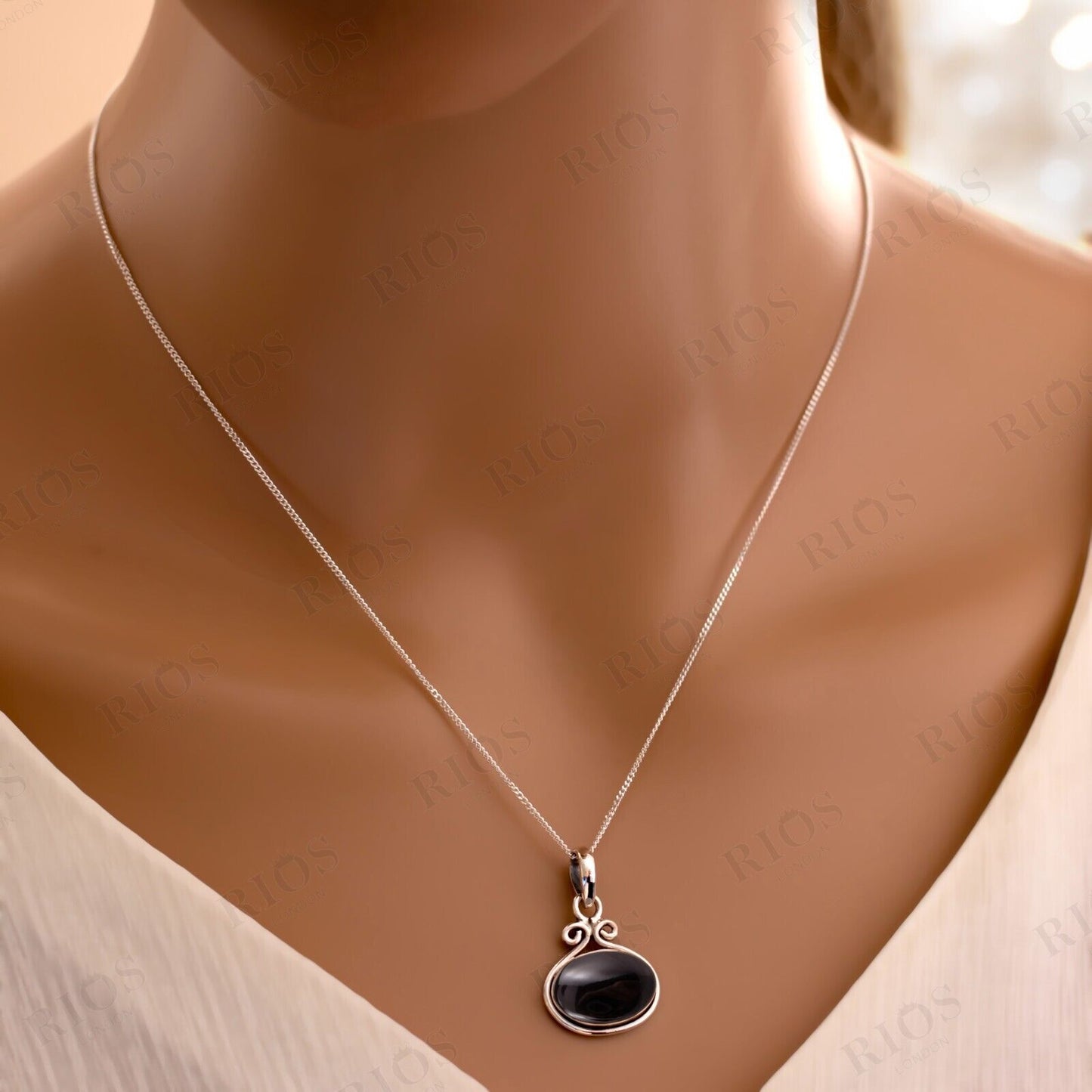 925 Sterling Silver Natural Onyx Necklace Oval Chain Pendant Gift 4 Women Boxed