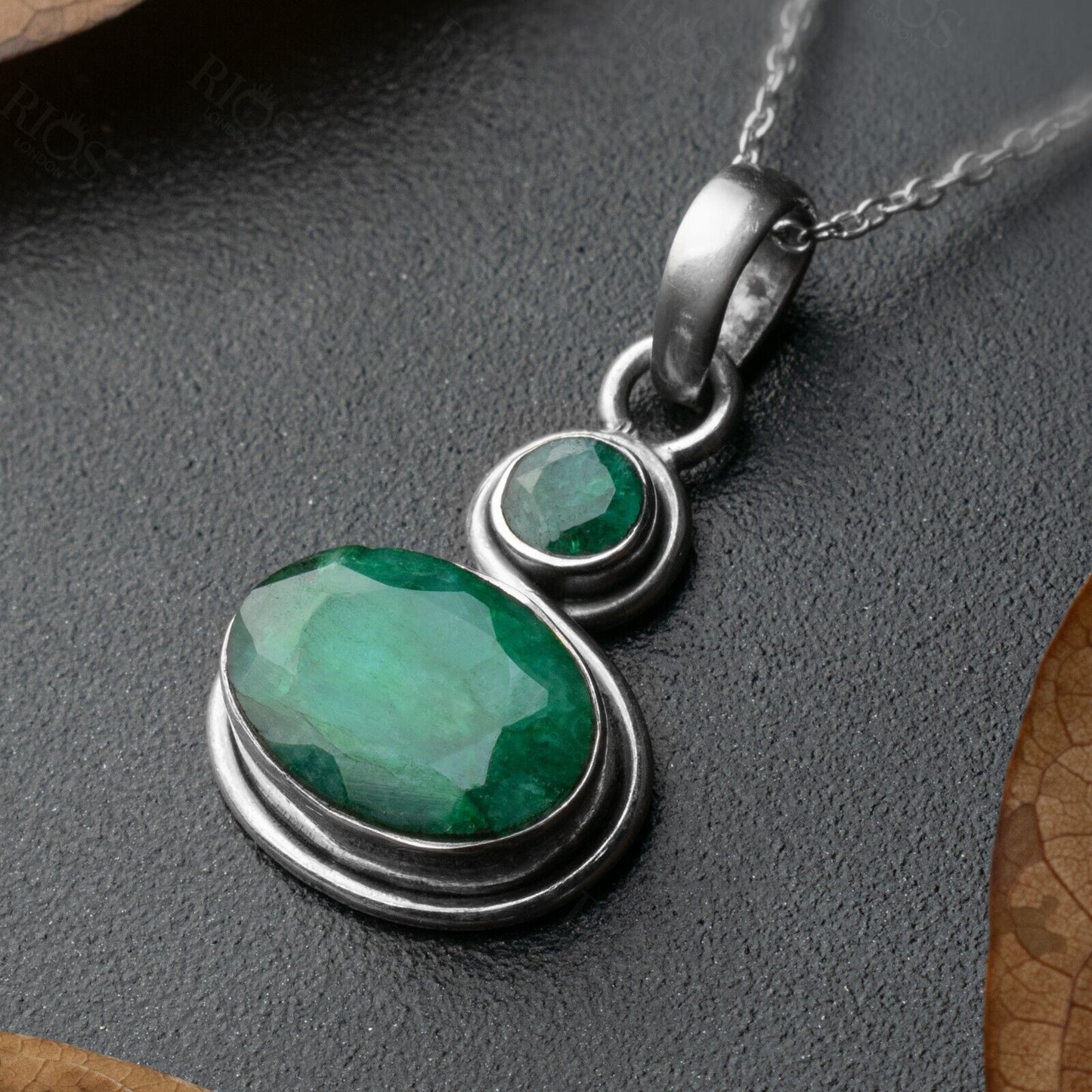 925 Sterling Silver Emerald Gemstone Pendant Women Chain Necklace Gift Boxed