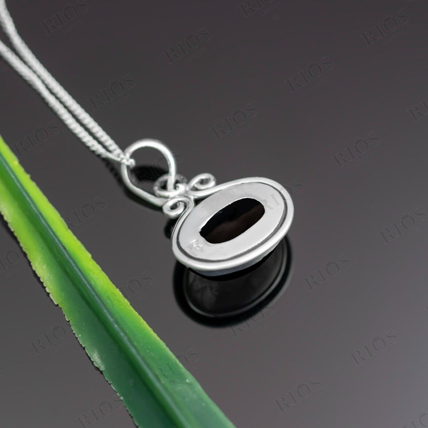 925 Sterling Silver Natural Onyx Necklace Oval Chain Pendant Gift 4 Women Boxed